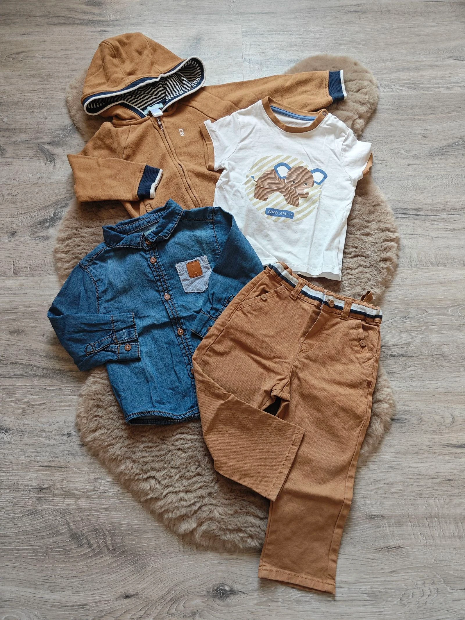 Ensemble complet Obaïbi taille 18 mois 